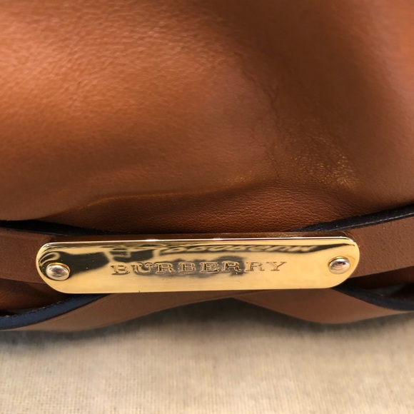 Burberry Handbag - Picture 2 of 7